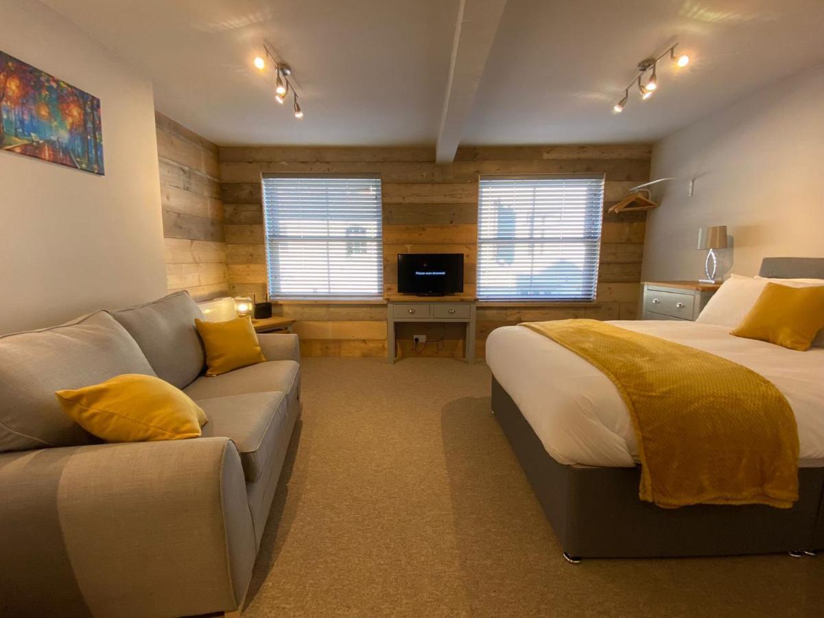 Studio At Bastion Mews Hereford Extérieur photo